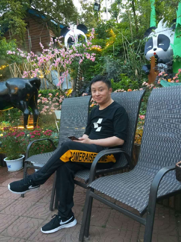 想家的第一张照片--四川蓝颜知己交友网