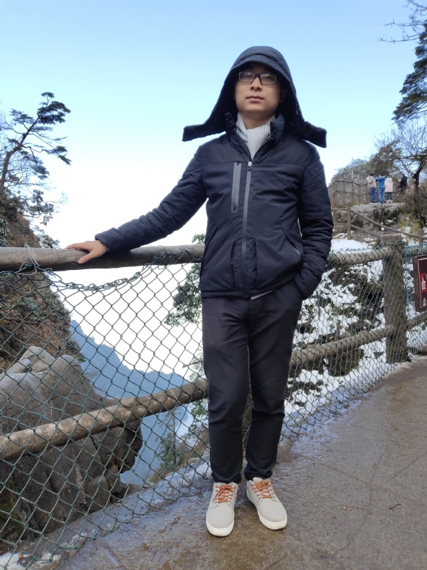 记录的地平线的第一张照片--四川蓝颜知己交友网