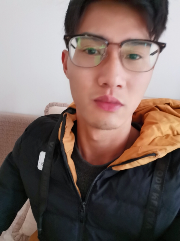 信念坚定始终如一的第一张照片--四川蓝颜知己交友网