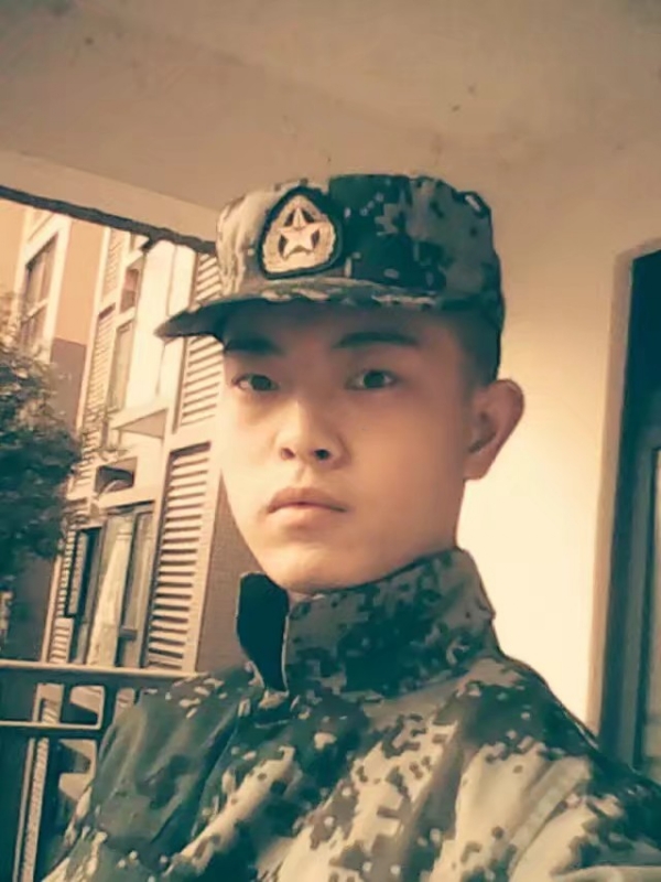 深情留给意中人aaaa的第一张照片--四川蓝颜知己交友网