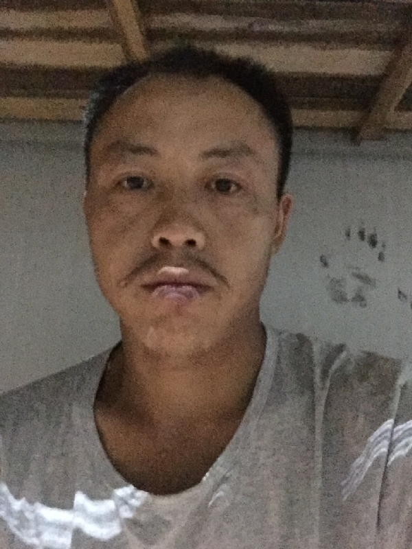 老曹的第二张照片--四川蓝颜知己交友网