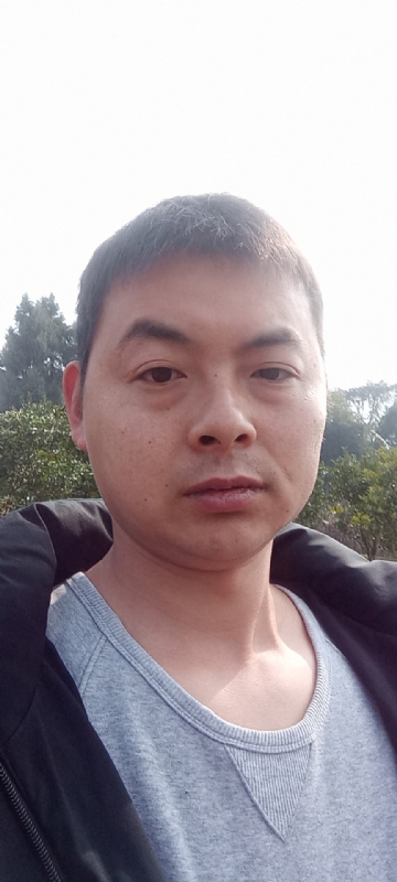 亲亲抱抱我爱你的第一张照片--四川蓝颜知己交友网