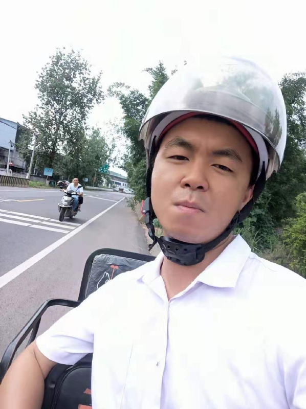 紧张死了的第一张照片--四川蓝颜知己交友网