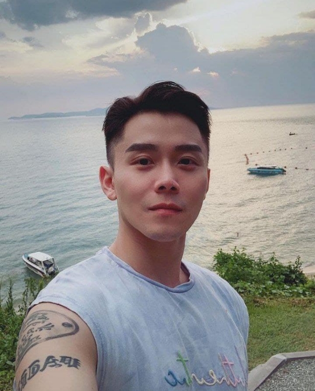 Aaron的第一张照片--四川蓝颜知己交友网