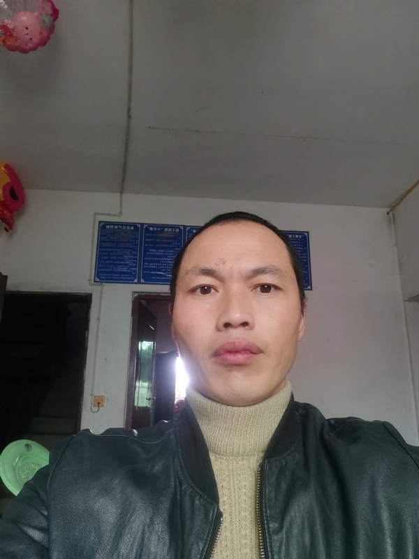 陈前的第一张照片--四川蓝颜知己交友网