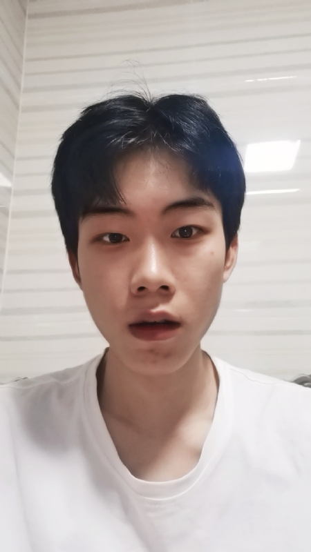 嘿的第一张照片--四川蓝颜知己交友网