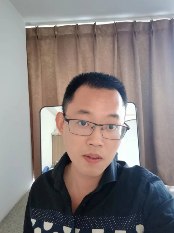 lips11的第一张照片--四川蓝颜知己交友网